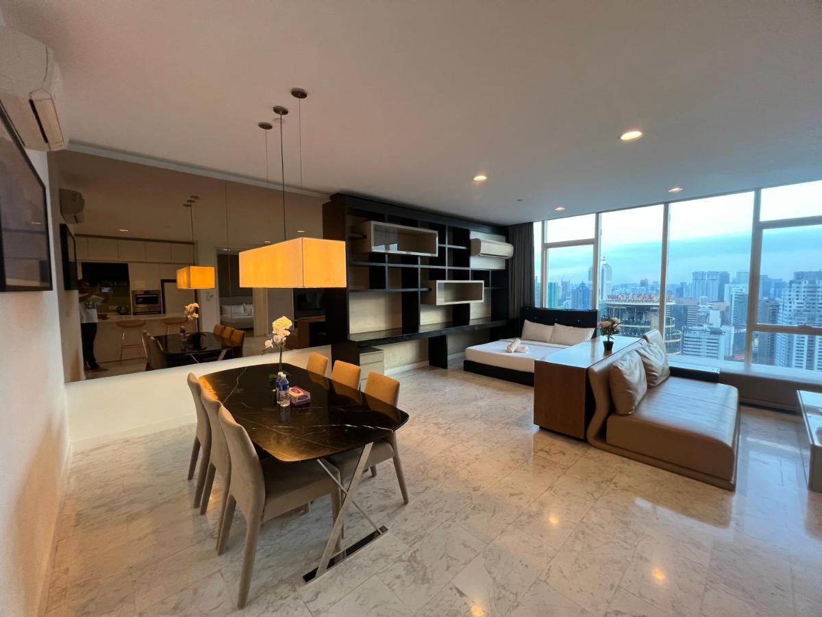 Platinum Suites Klcc Top 51 Куала Лумпур Екстериор снимка