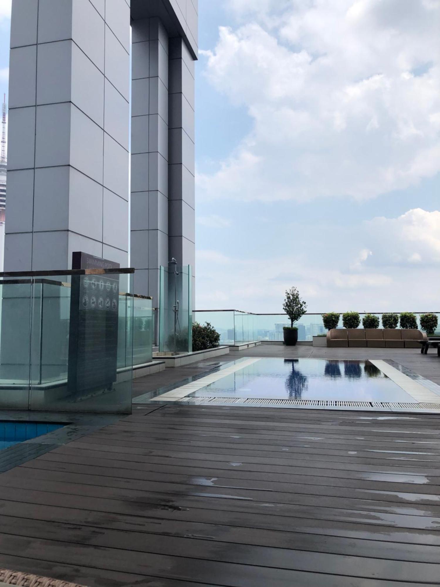 Platinum Suites Klcc Top 51 Куала Лумпур Екстериор снимка