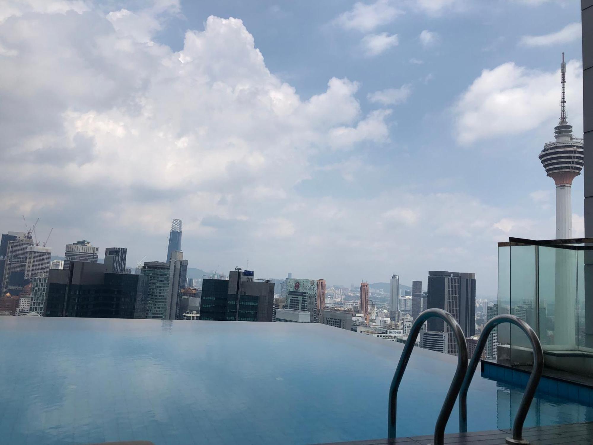 Platinum Suites Klcc Top 51 Куала Лумпур Екстериор снимка
