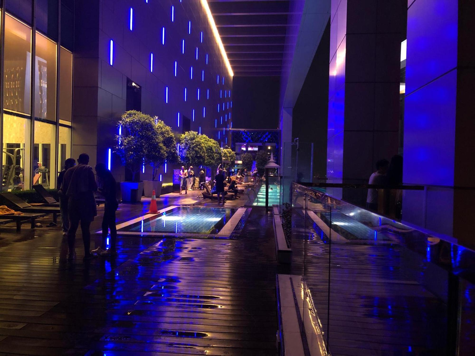 Platinum Suites Klcc Top 51 Куала Лумпур Екстериор снимка