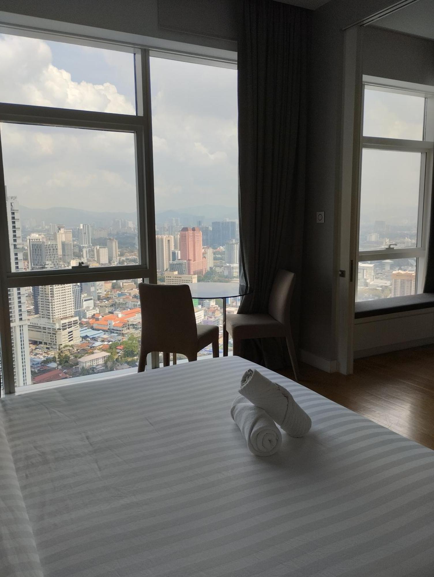 Platinum Suites Klcc Top 51 Куала Лумпур Екстериор снимка