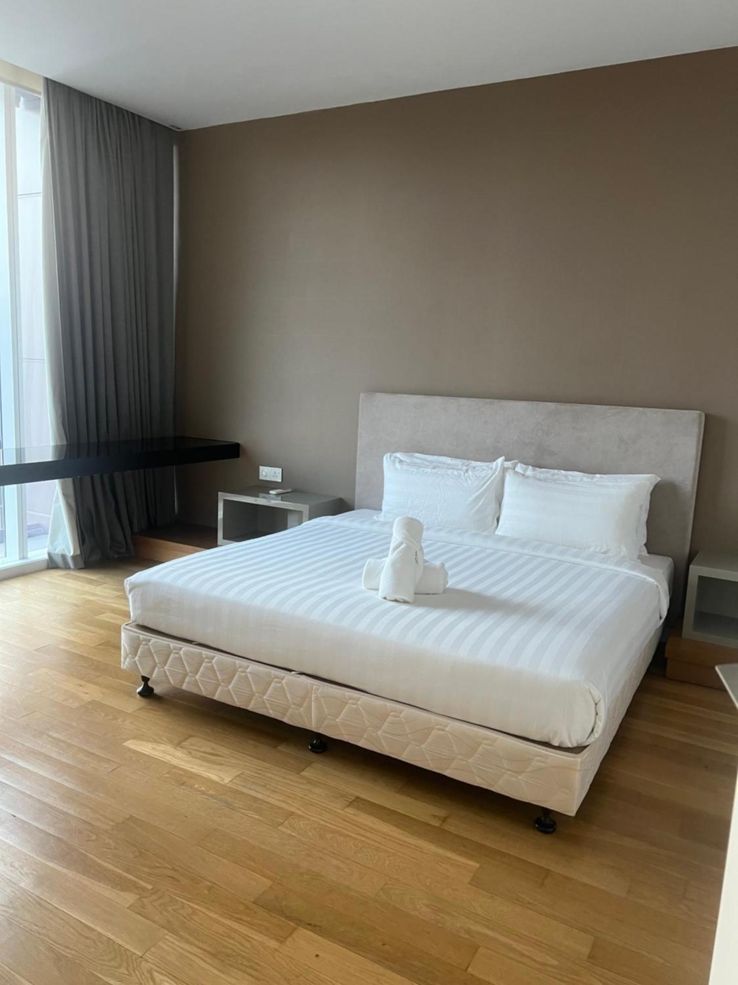 Platinum Suites Klcc Top 51 Куала Лумпур Екстериор снимка