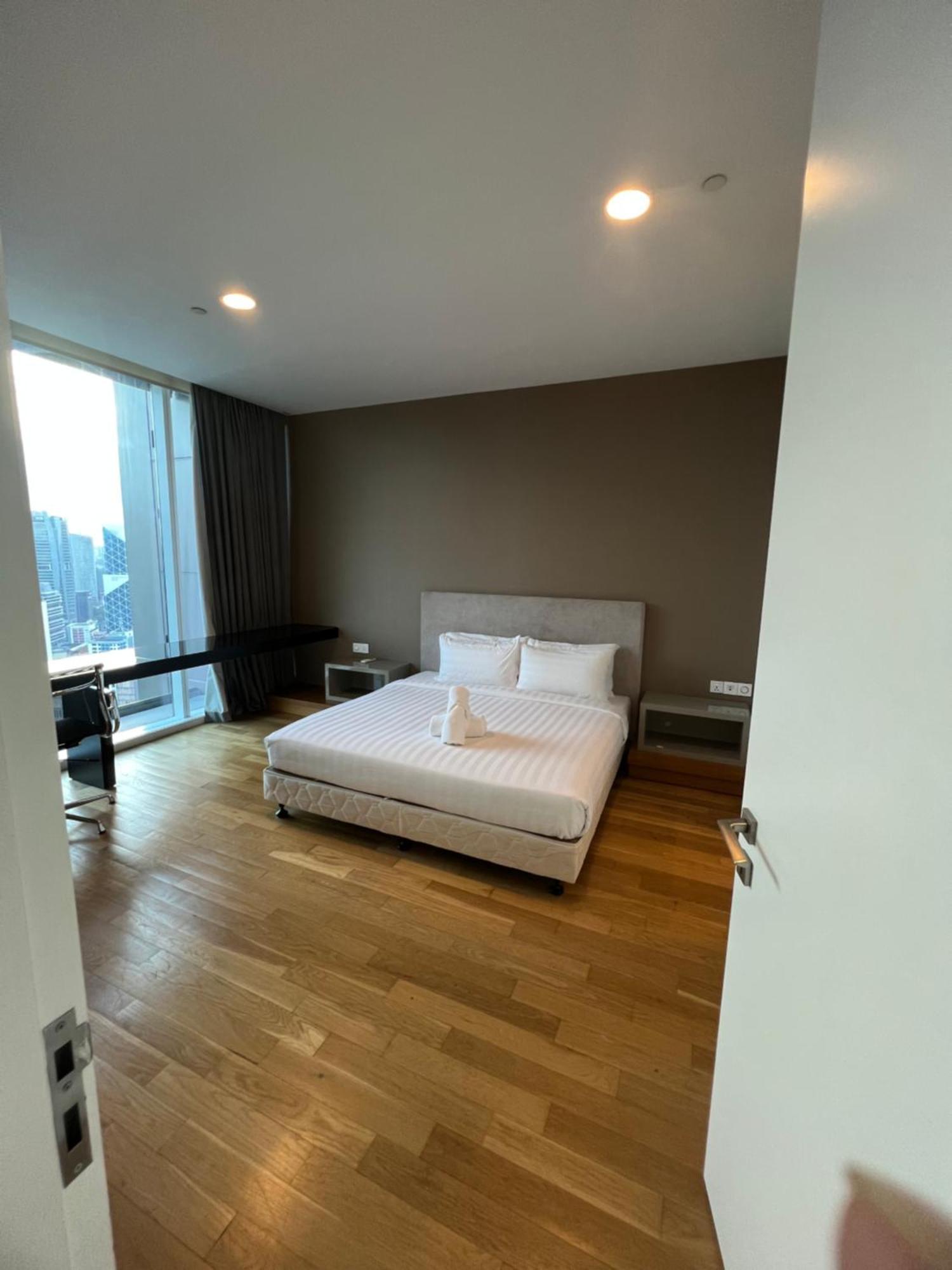 Platinum Suites Klcc Top 51 Куала Лумпур Екстериор снимка